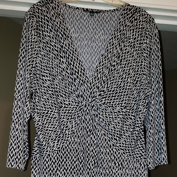Chaus top sz xl - Picture 7 of 8